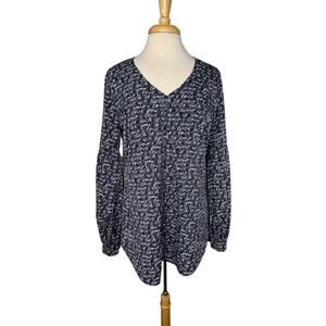 CABI Love Te Amo Blue Handwriting Blouse Size Medium Womens Career Office #5336